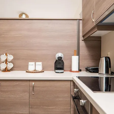 Solis Maisonette With Jacuzzi!! Apartment *