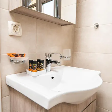 Solis Maisonette With Jacuzzi!! Apartment