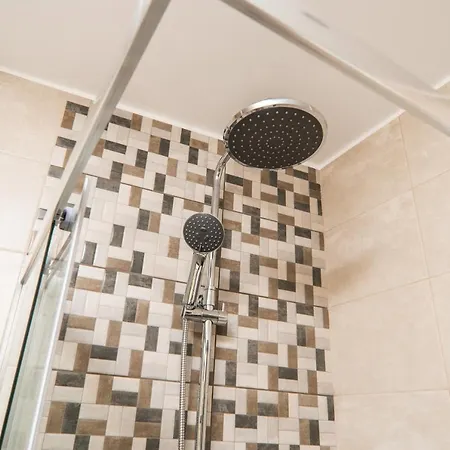 Apartment Solis Maisonette With Jacuzzi!! *